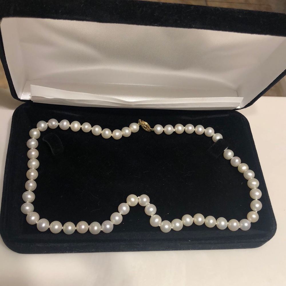 Beautiful pearl necklace